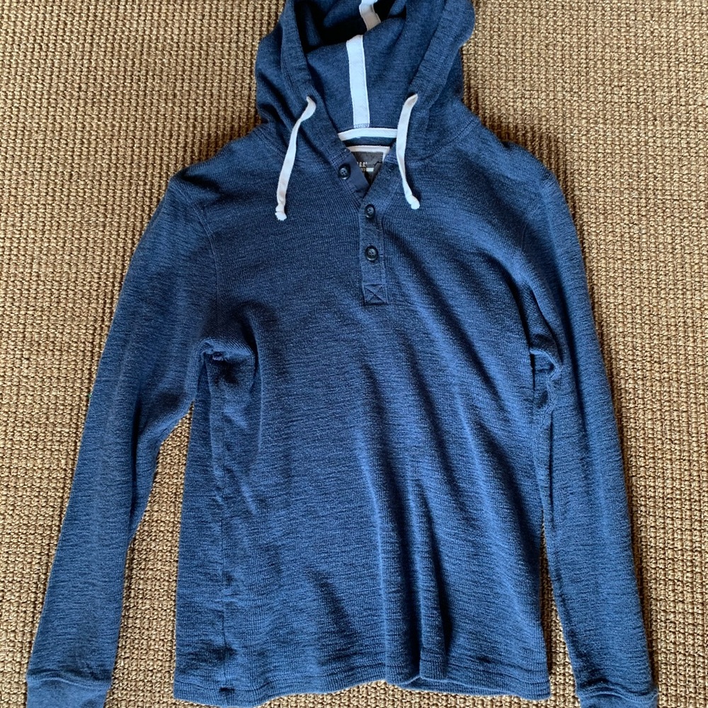H&M blue sweatshirt halfway button-up